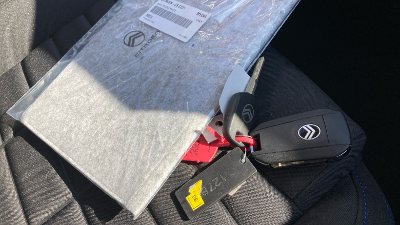 Citroen C3 83kW Plus 44kWh 5dr Auto Electric Hatchback